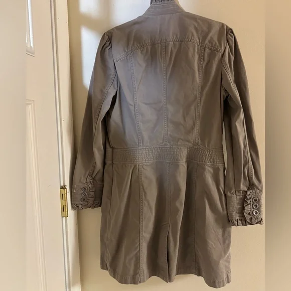 Eddie Bauer Women's Utility Jacket in Taupe 100% Cotton - Picture 8 of 8